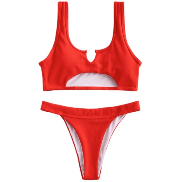 Red bikini size medium NWT - Picture 1 of 6
